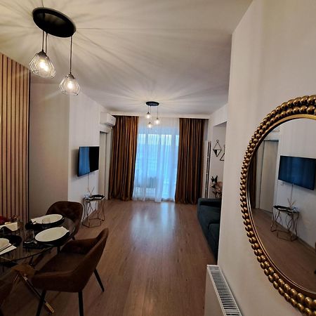 Irema Sunset View Studio Pallady Bucarest Esterno foto